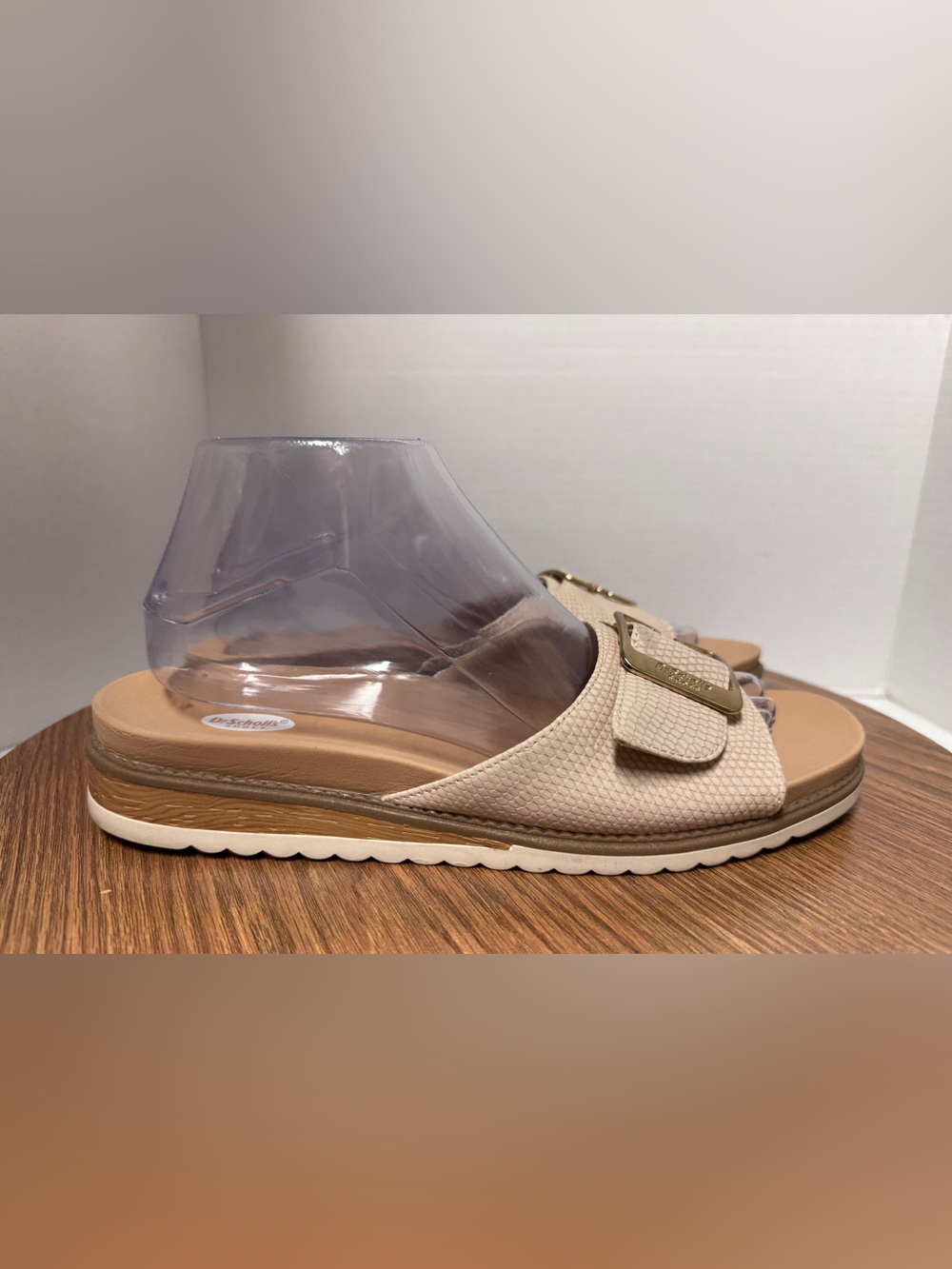 Dr. Scholl’s Originalist 2 Textured Cream Upper Slide Sandal w Metallic Buckle - Picture 8 of 10